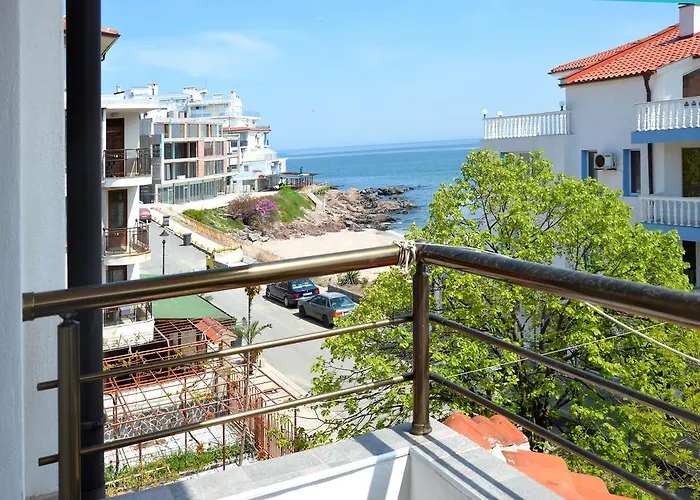 בית הארחה Kani 3*